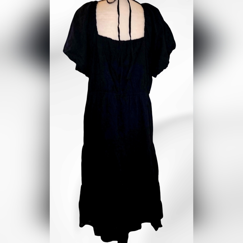 SKIES ARE BLUE NWT PUFFED SLEEVE TIERED MIDI DRESS - Picture 5 of 9